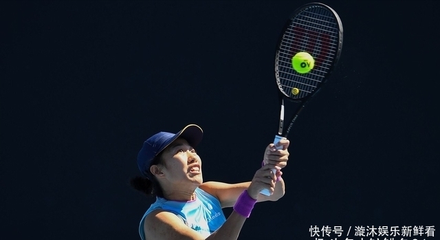 的射门为球 的射门为球